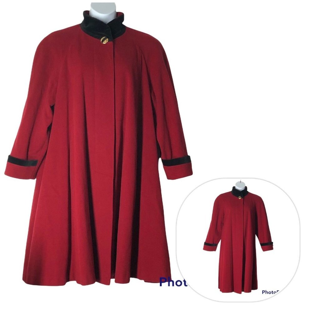 Vintage International Scene Red Wool Swing Coat with Velvet Trim Size XL